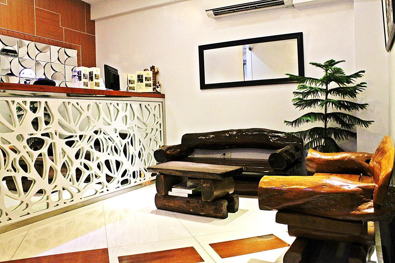 Belgian Suites Manila Exterior photo