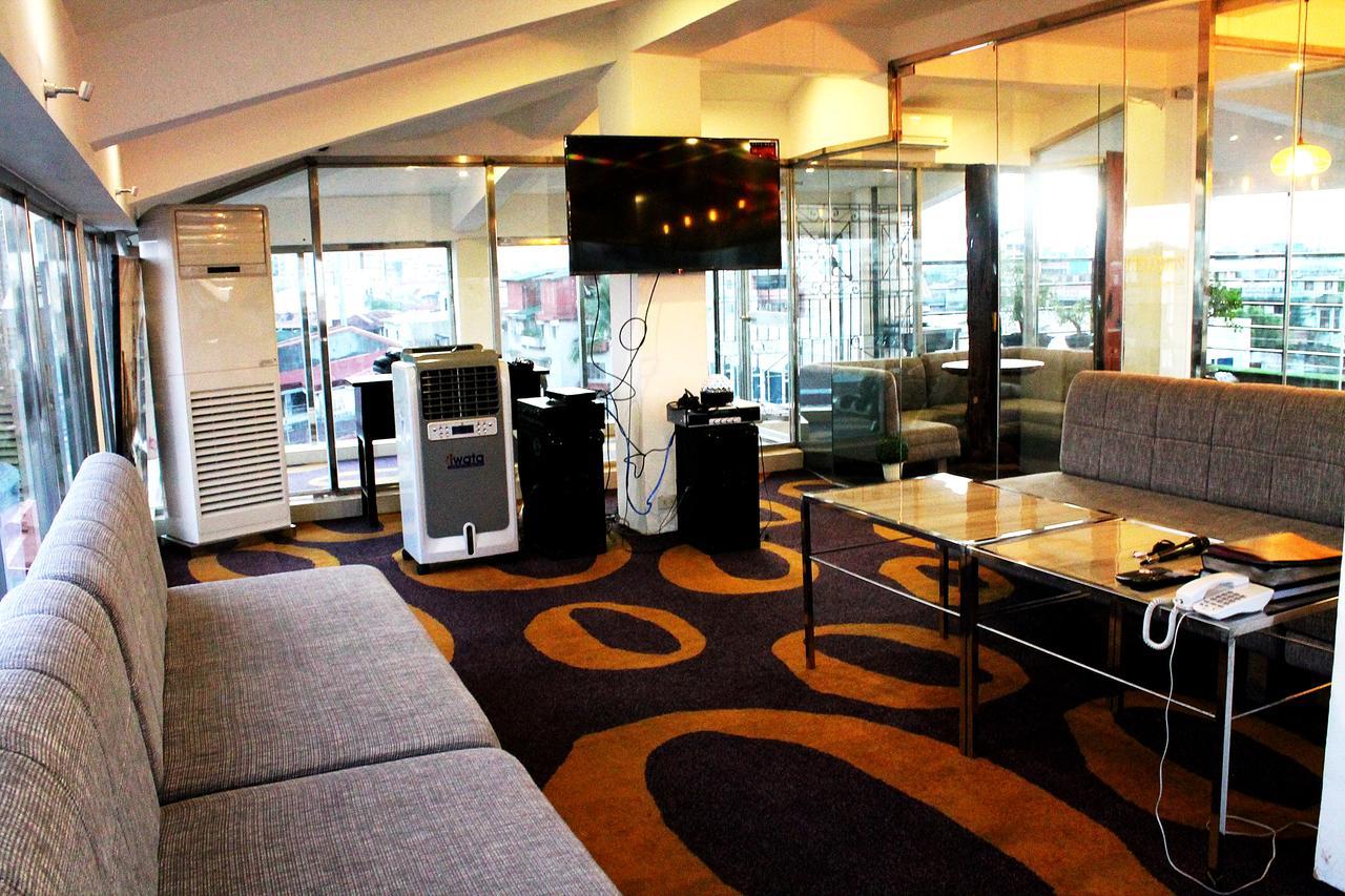 Belgian Suites Manila Exterior photo